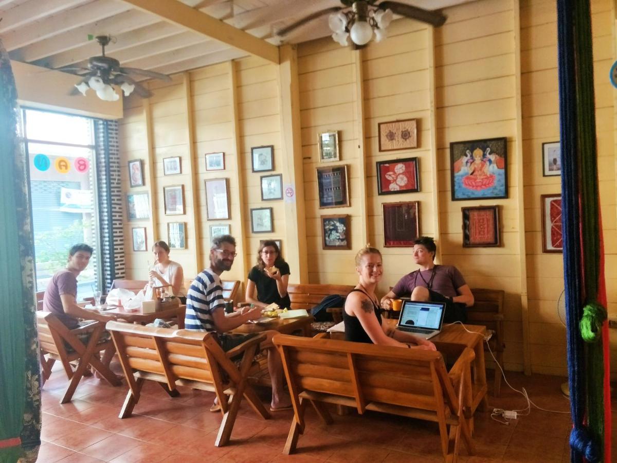 Baan Jaidee Guesthouse トラート エクステリア 写真